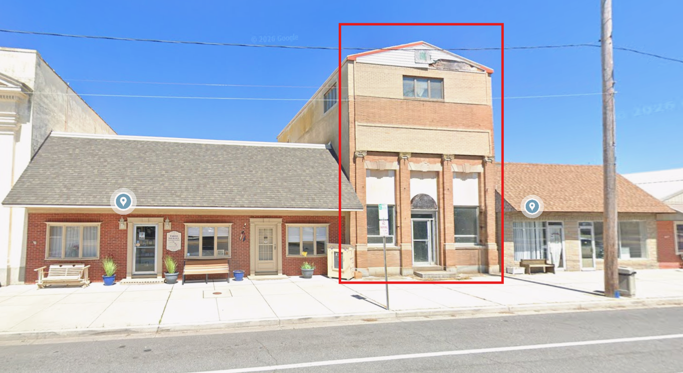 944 W Main St, Crisfield, MD 21817 — photo 1 of 2